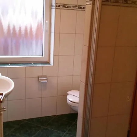 Διαμέρισμα Traumschiff App 4 *